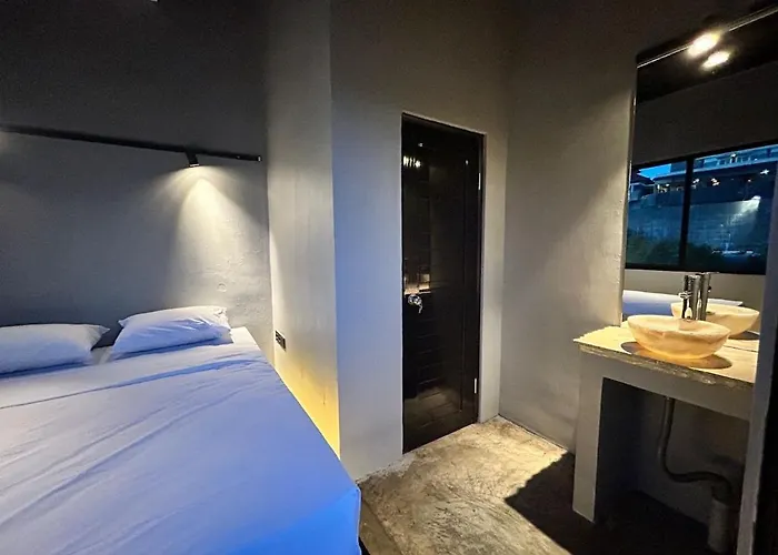 Villa 3br With Private Pool And Rooftop Terrace Nusa Dua (Bali)