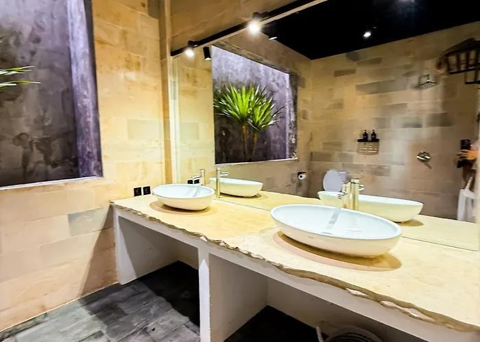 3br With Private Pool And Rooftop Terrace *