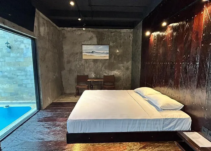 Villa 3br With Private Pool And Rooftop Terrace Nusa Dua (Bali)