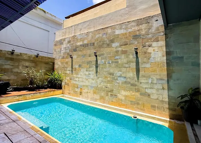 Villa 3br With Private Pool And Rooftop Terrace Nusa Dua (Bali)